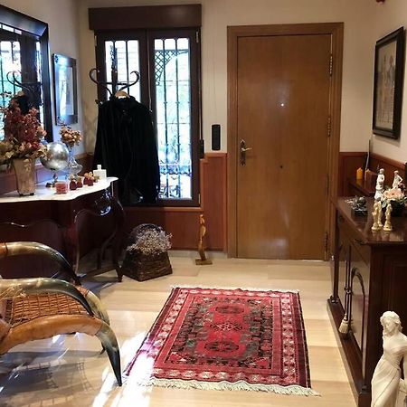 Casa En Granada Con Hermoso Jardin, Parking Calle エクステリア 写真